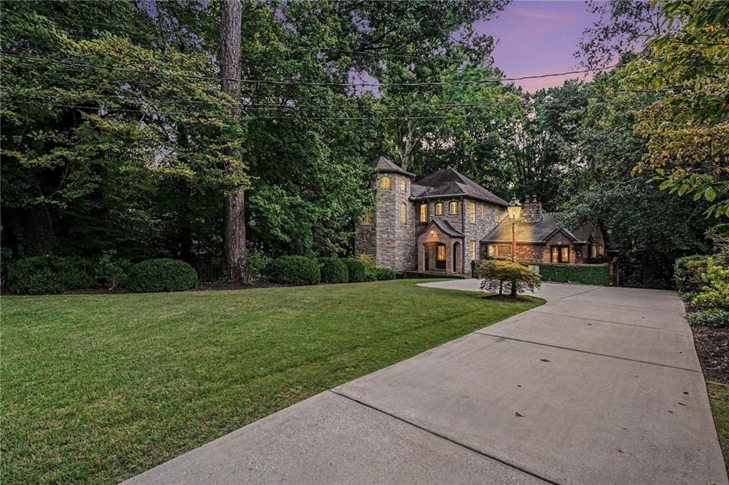 1488 Peachtree Battle Avenue NW