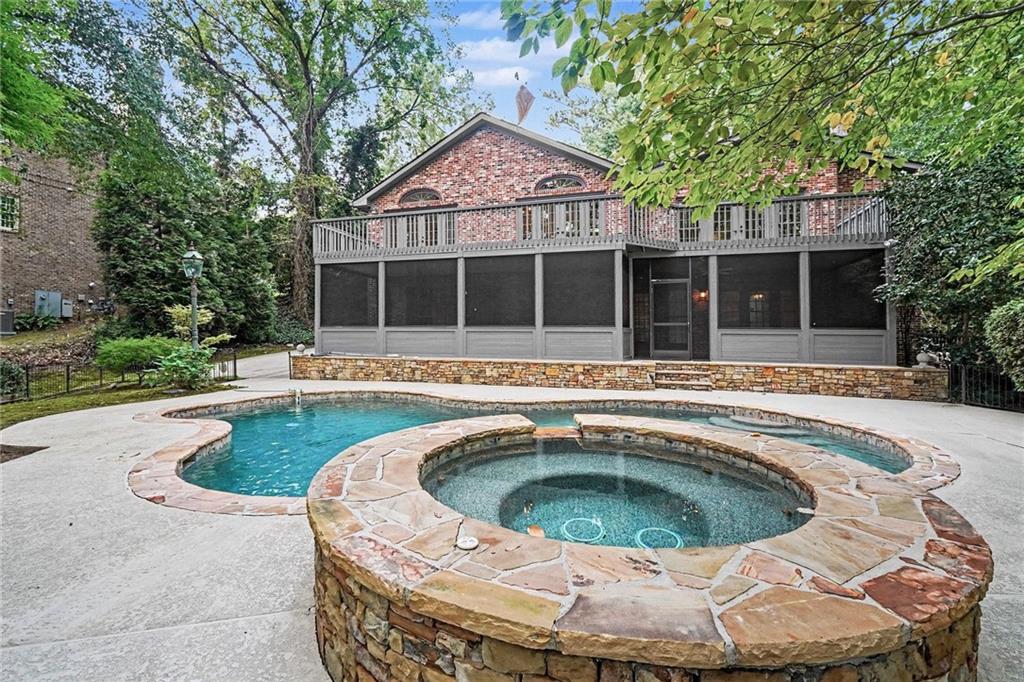 1488 Peachtree Battle Avenue NW