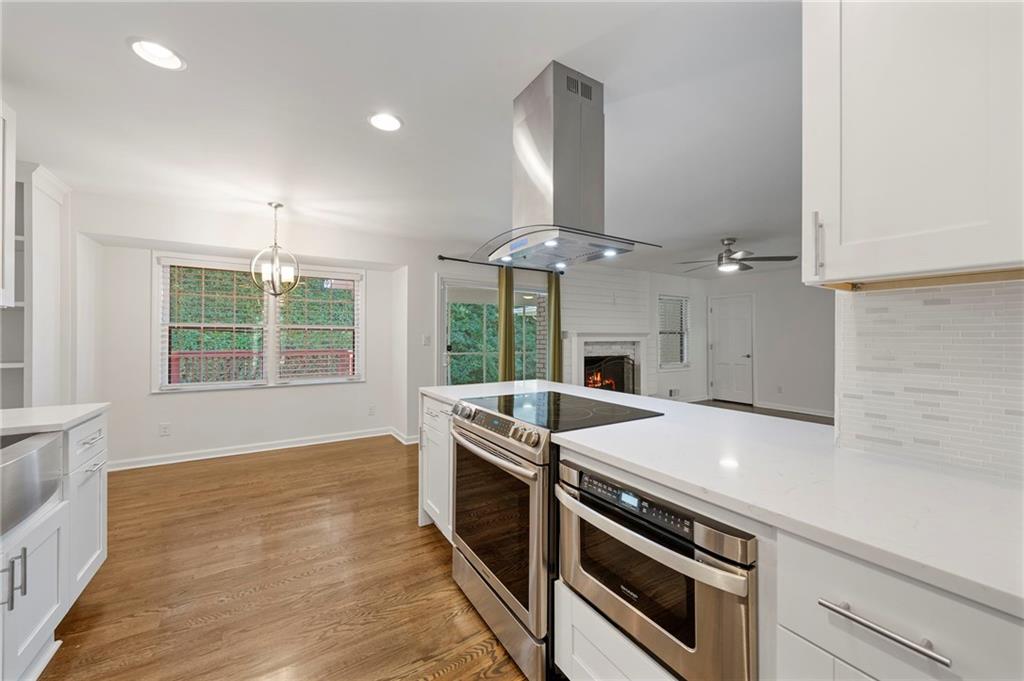 3434 Palace Court