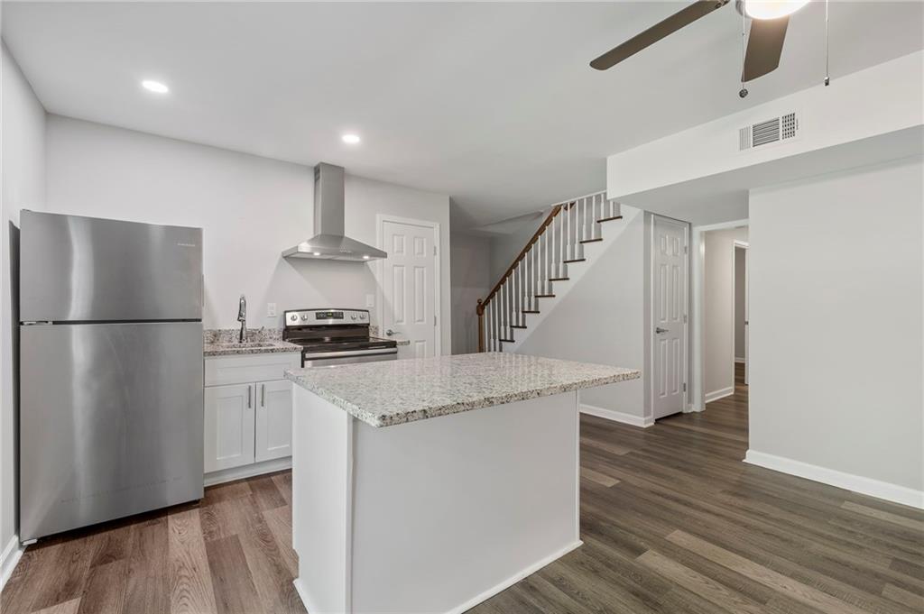 3434 Palace Court