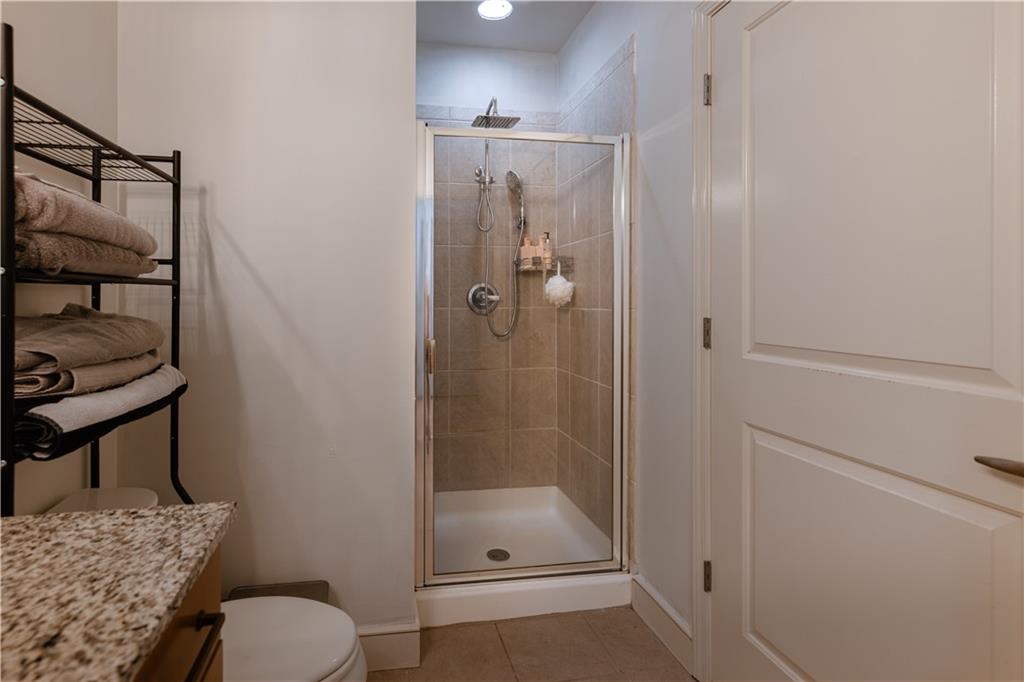 950 W Peachtree Street NW Unit 814