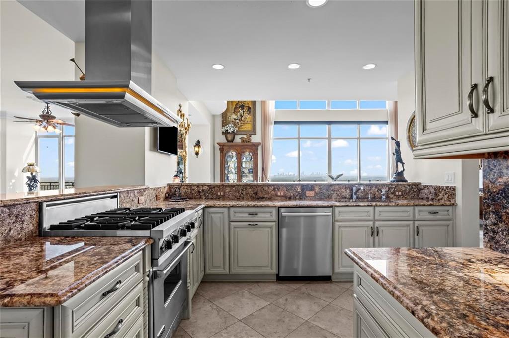 2950 Mount Wilkinson Parkway SE Unit 1016