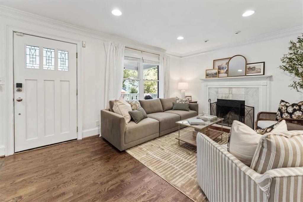 198 Watson Circle Southeast
