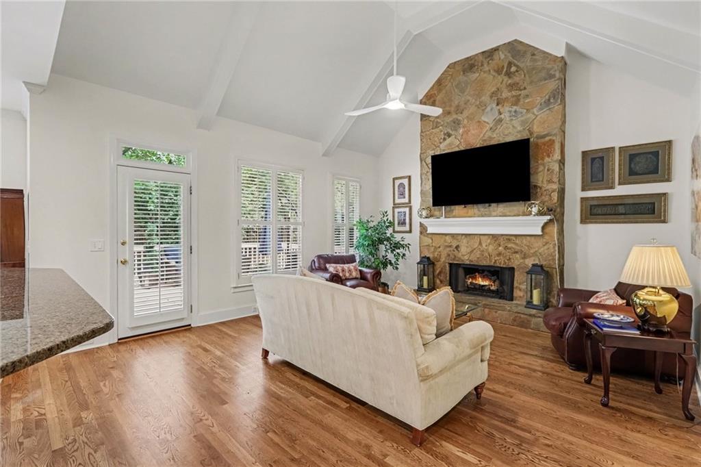 3509 Estates Lane SE