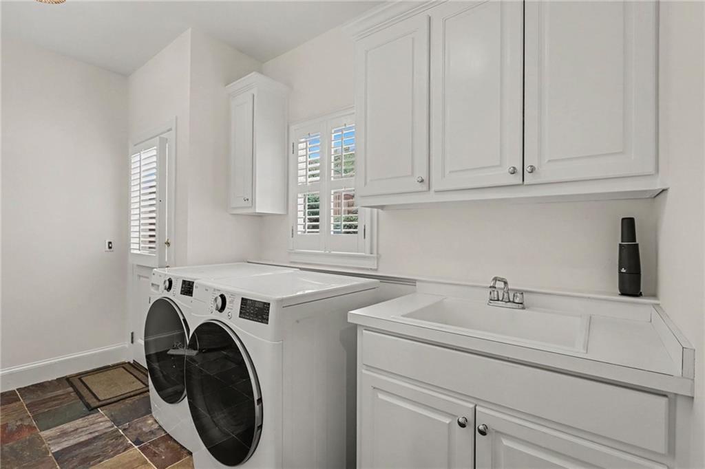 3509 Estates Lane SE