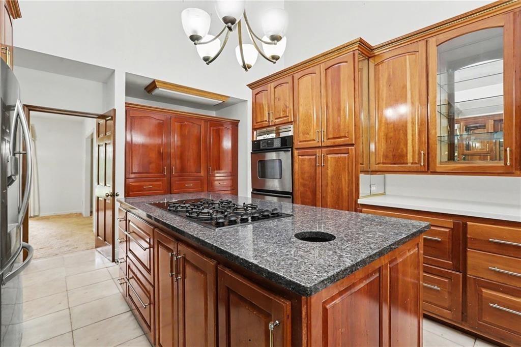 9270 Riverclub Parkway NE