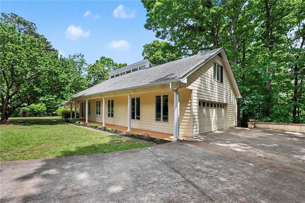 9270 Riverclub Parkway NE