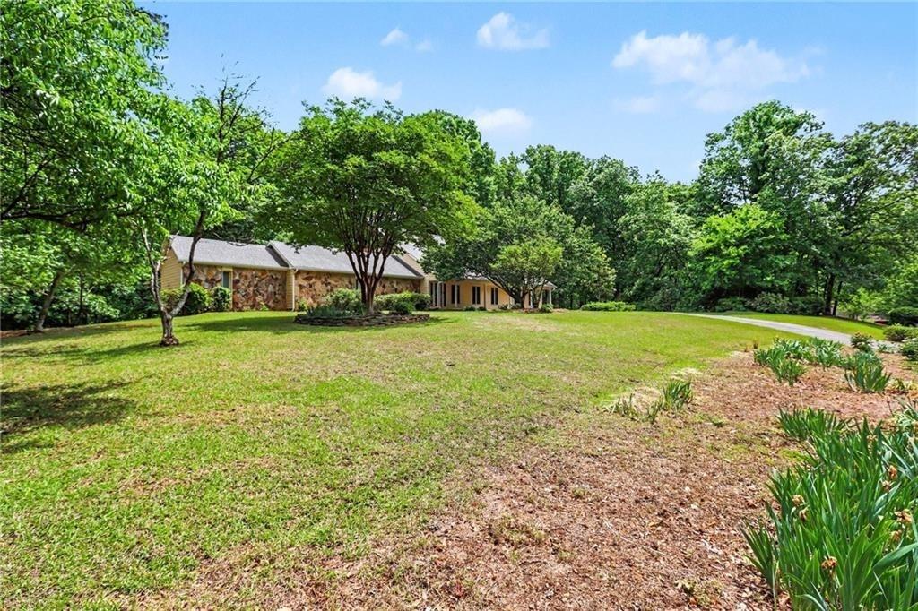 9270 Riverclub Parkway NE