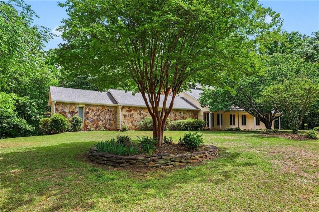 9270 Riverclub Parkway NE