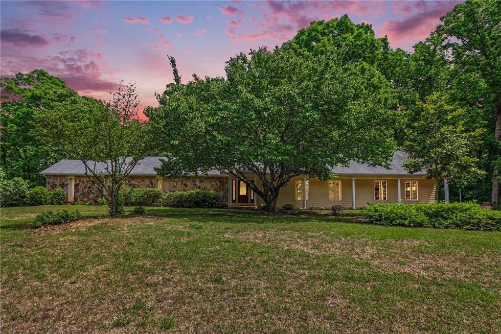 9270 Riverclub Parkway NE