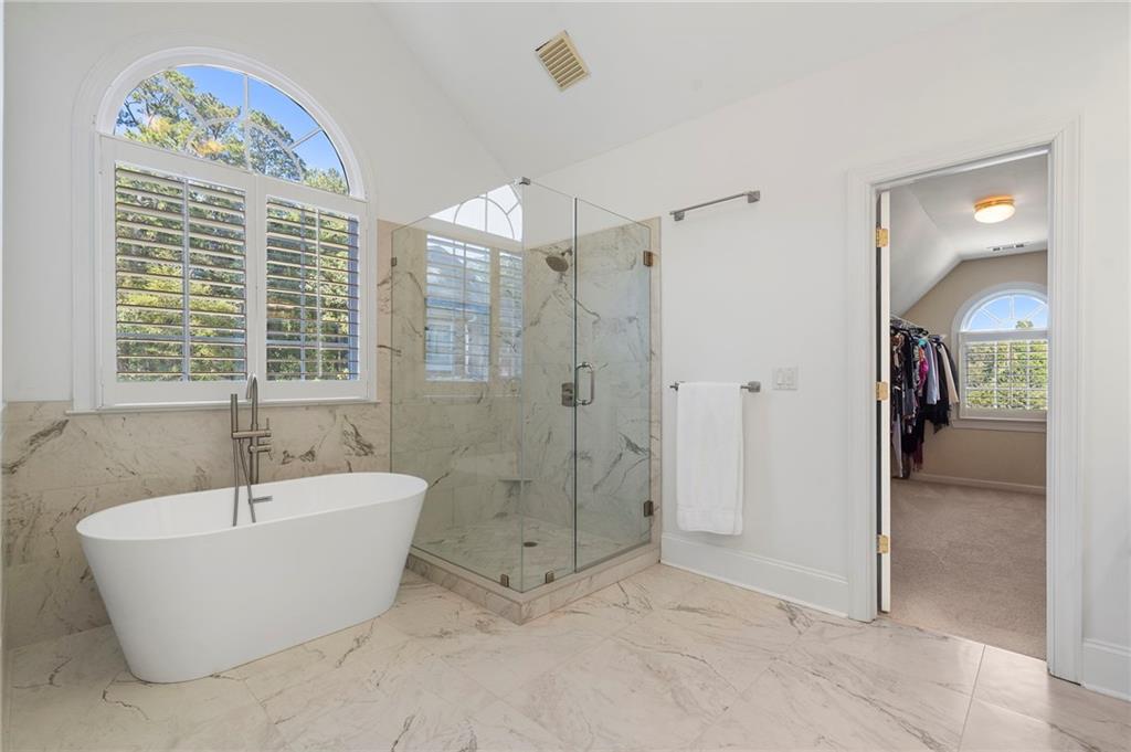 135 Lynwood Drive