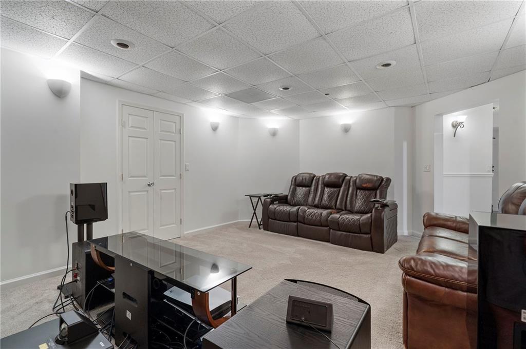 135 Lynwood Drive