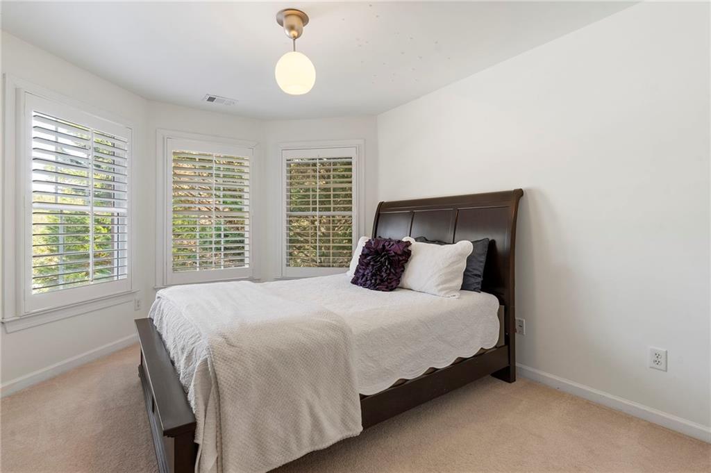 135 Lynwood Drive