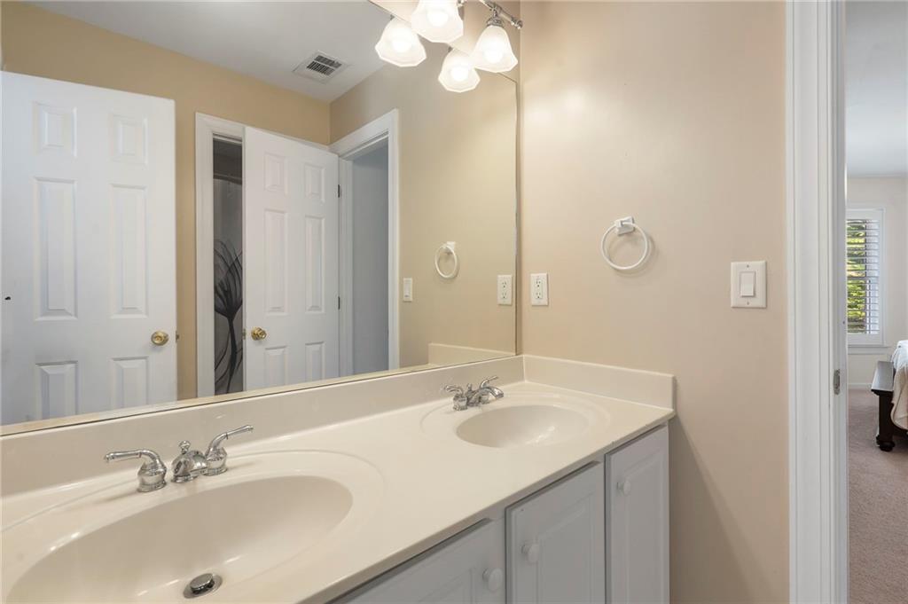 135 Lynwood Drive