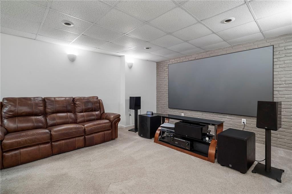 135 Lynwood Drive