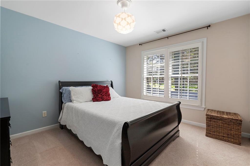 135 Lynwood Drive