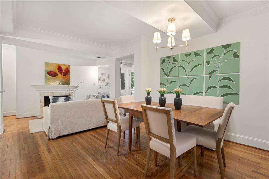 2840 Peachtree Road NW Unit 411