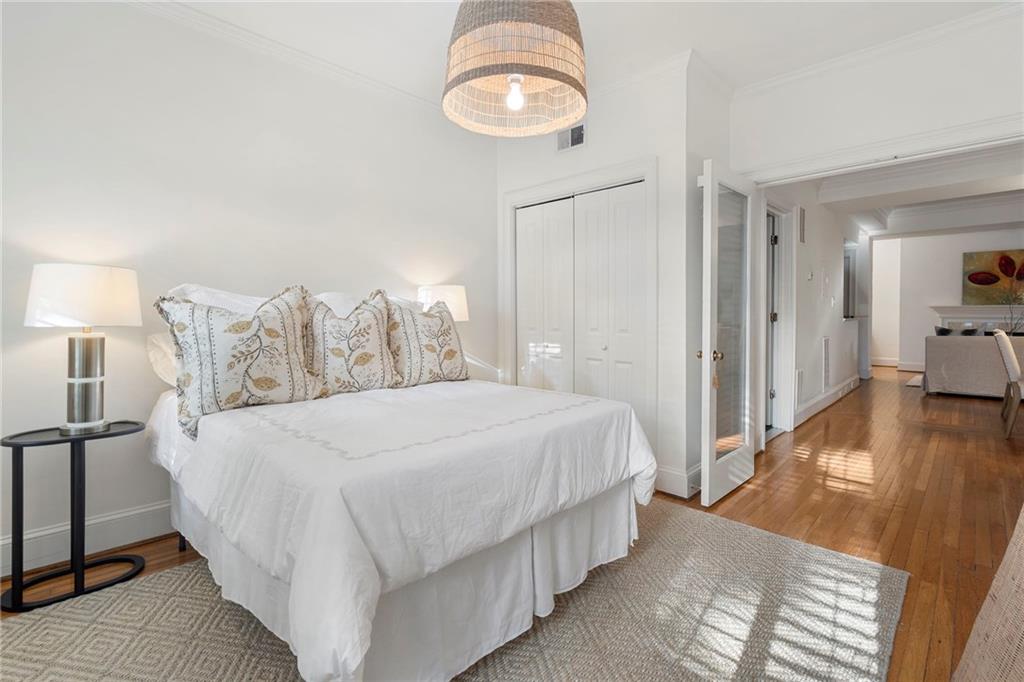 2840 Peachtree Road NW Unit 411