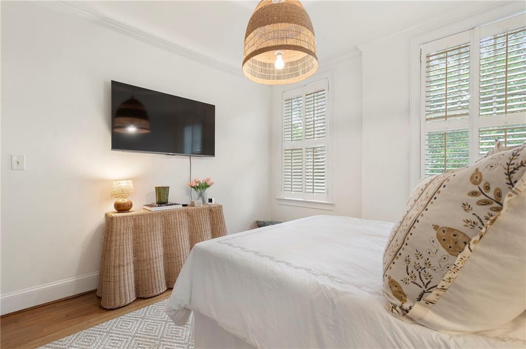 2840 Peachtree Road NW Unit 411