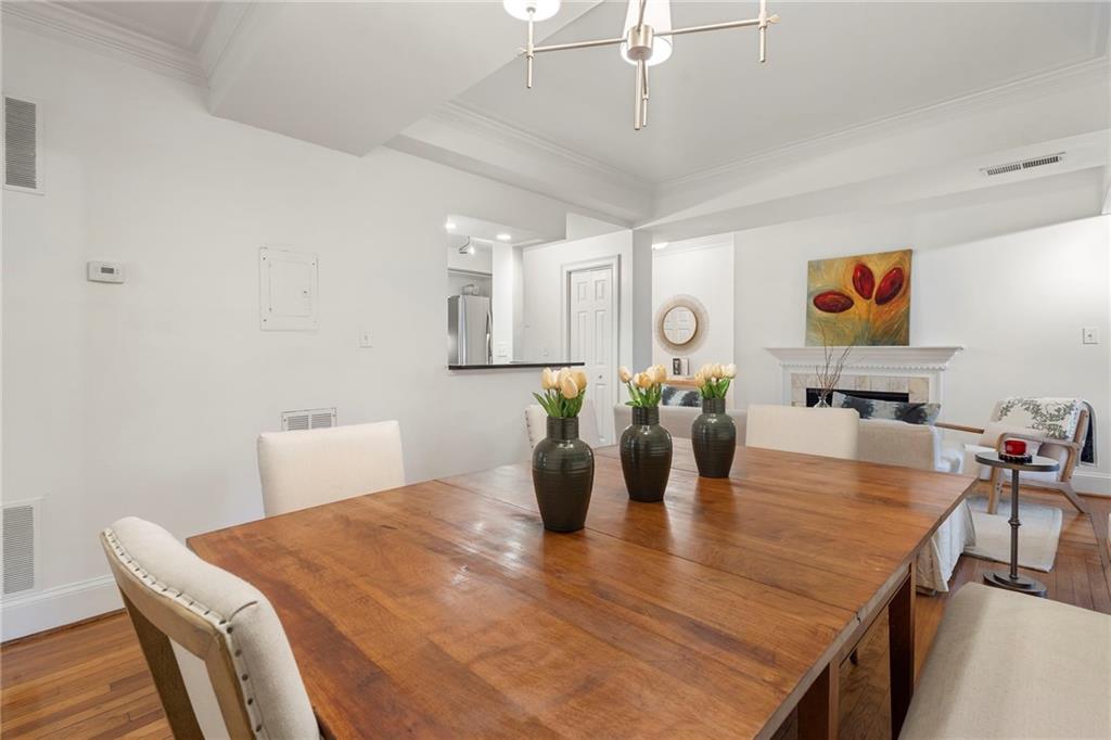 2840 Peachtree Road NW Unit 411