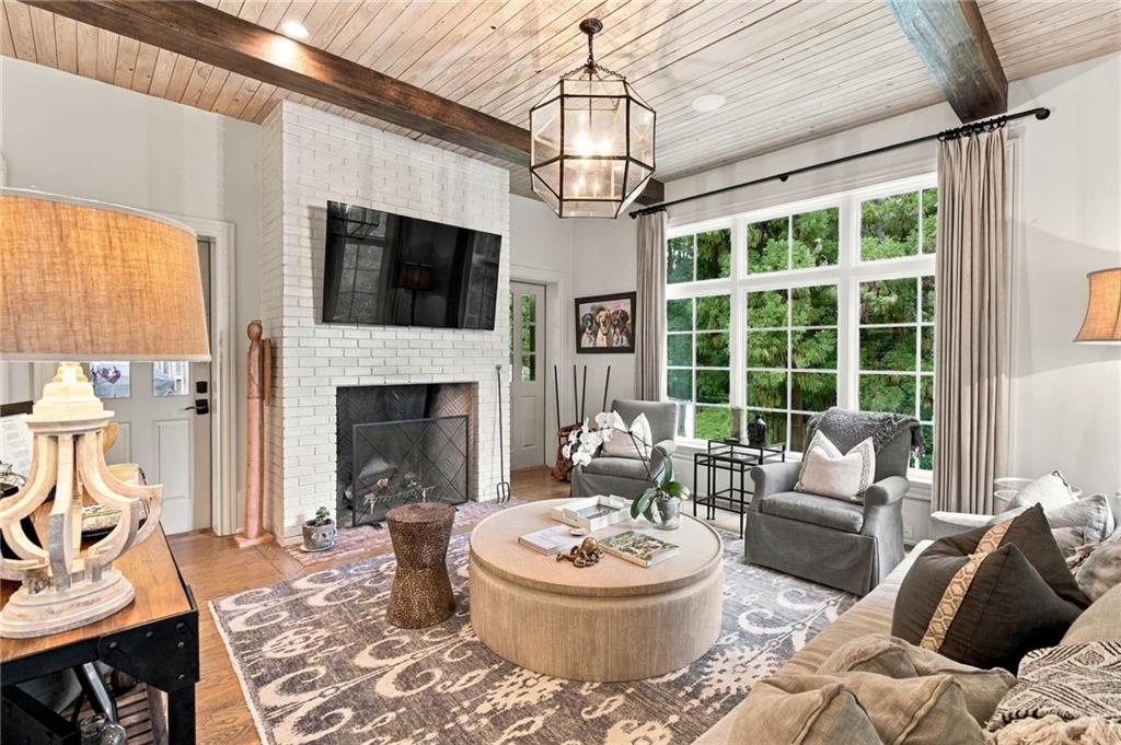 323 Blanton Road NW