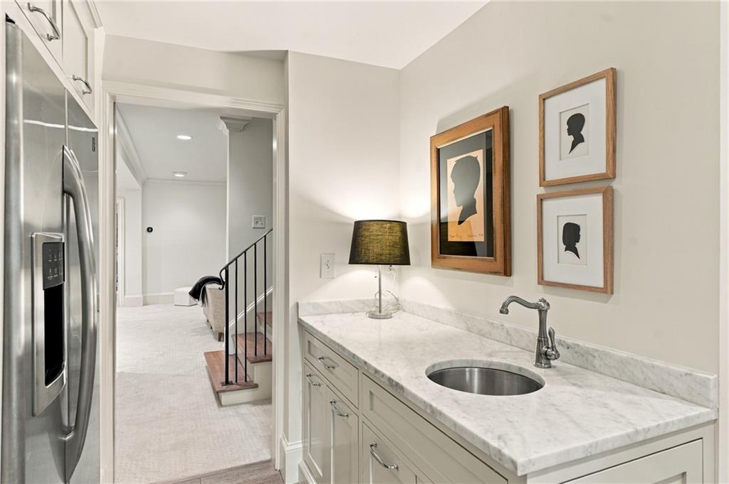 323 Blanton Road NW