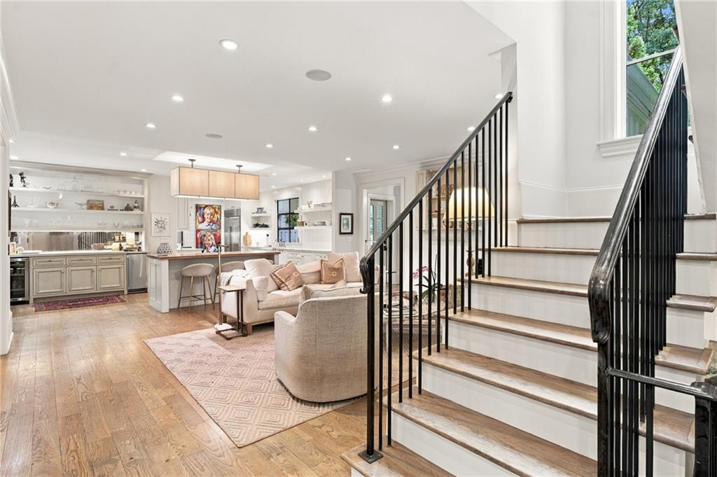 323 Blanton Road NW