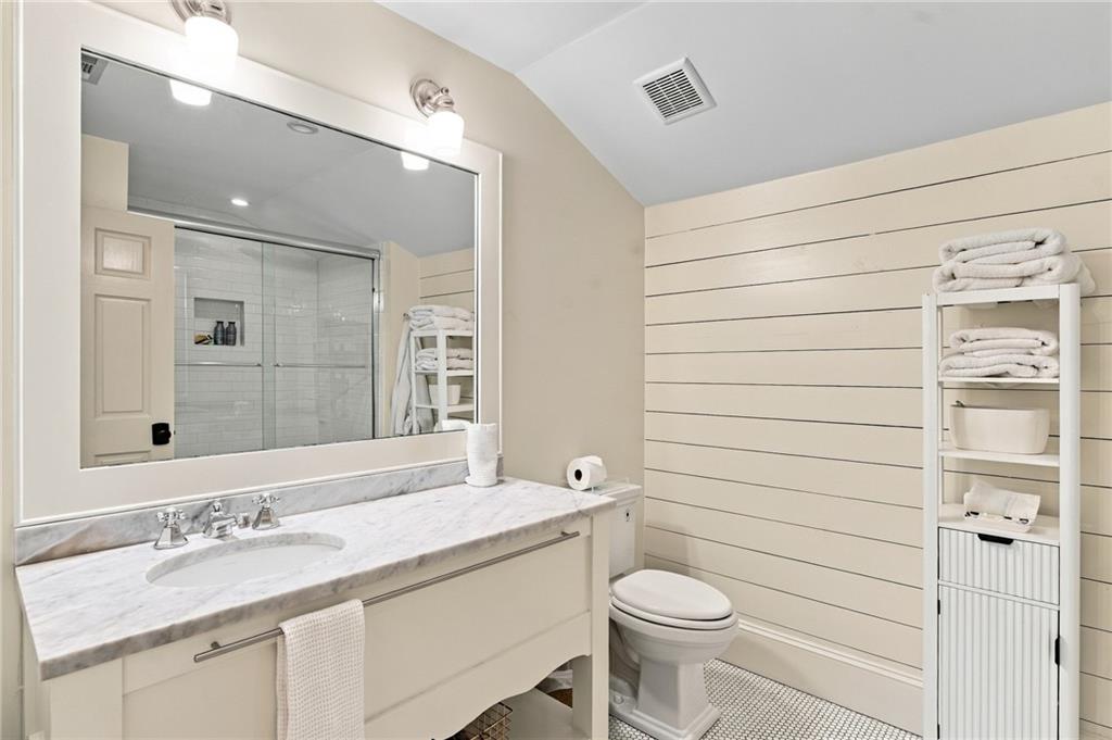 323 Blanton Road NW