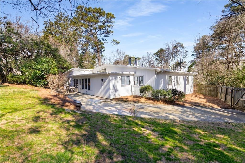 130 Putnam Circle
