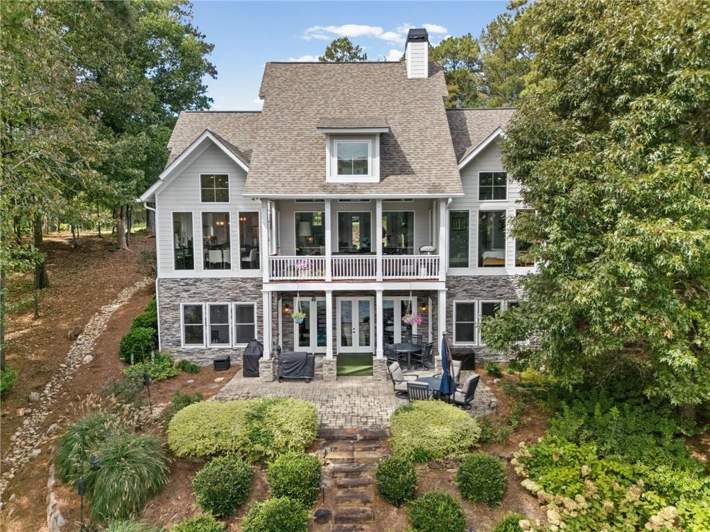 35 Paddleboat Lane
