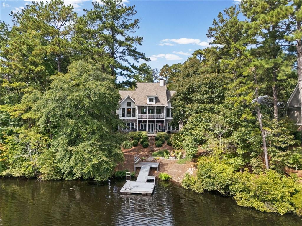 35 Paddleboat Lane