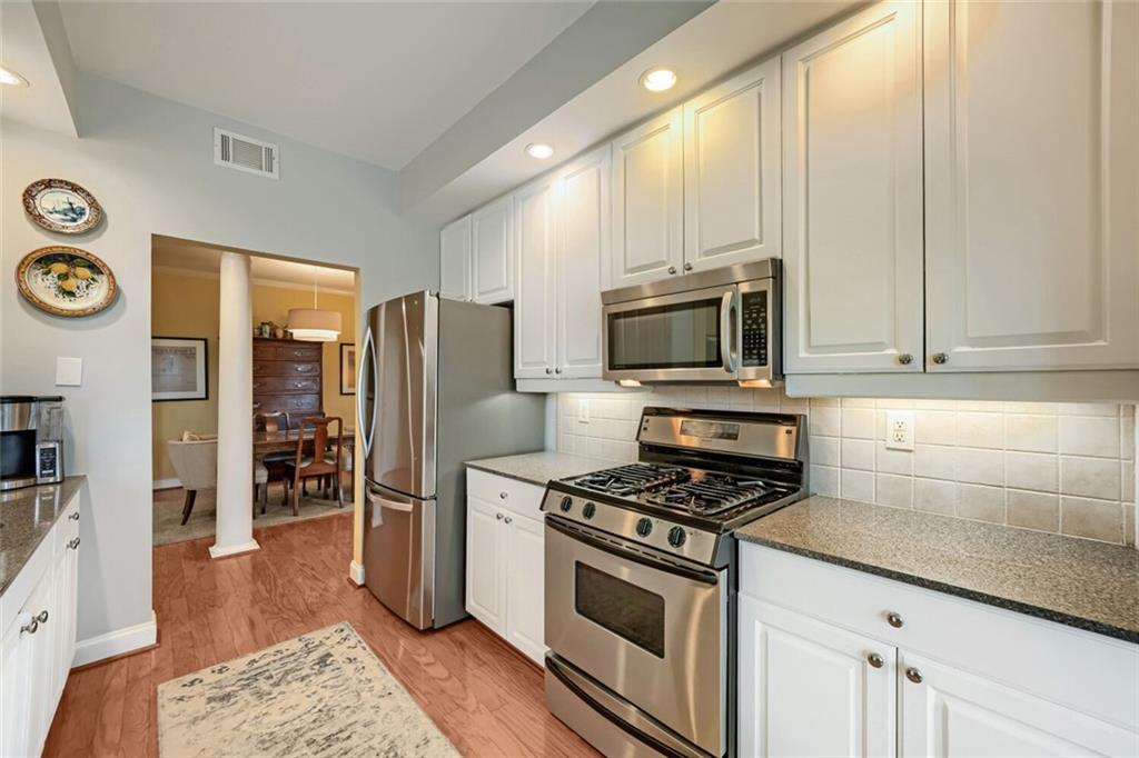 50 Biscayne Drive NW Unit 4103