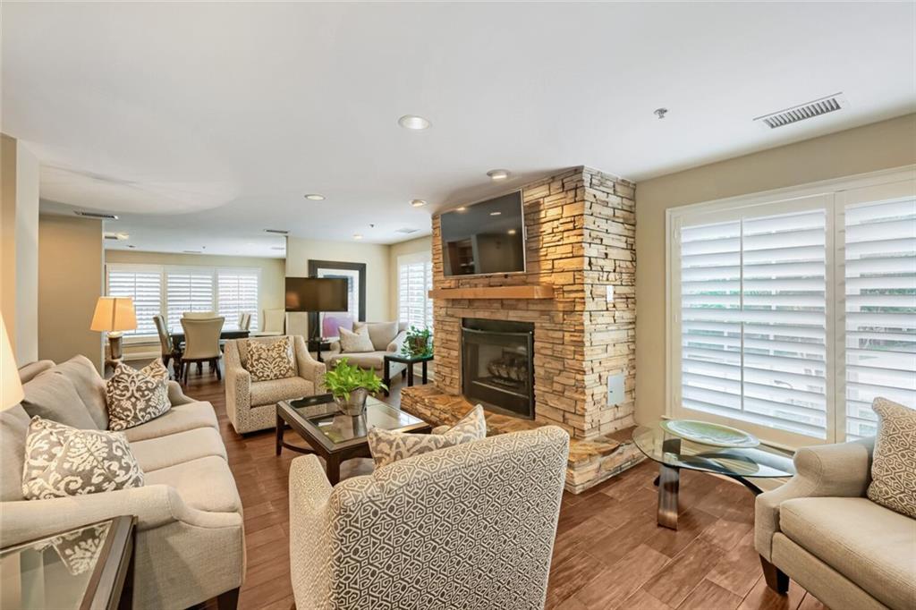 50 Biscayne Drive NW Unit 4103