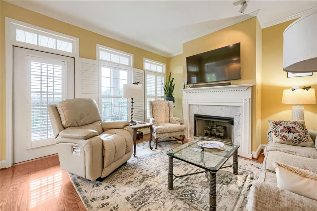 50 Biscayne Drive NW Unit 4103