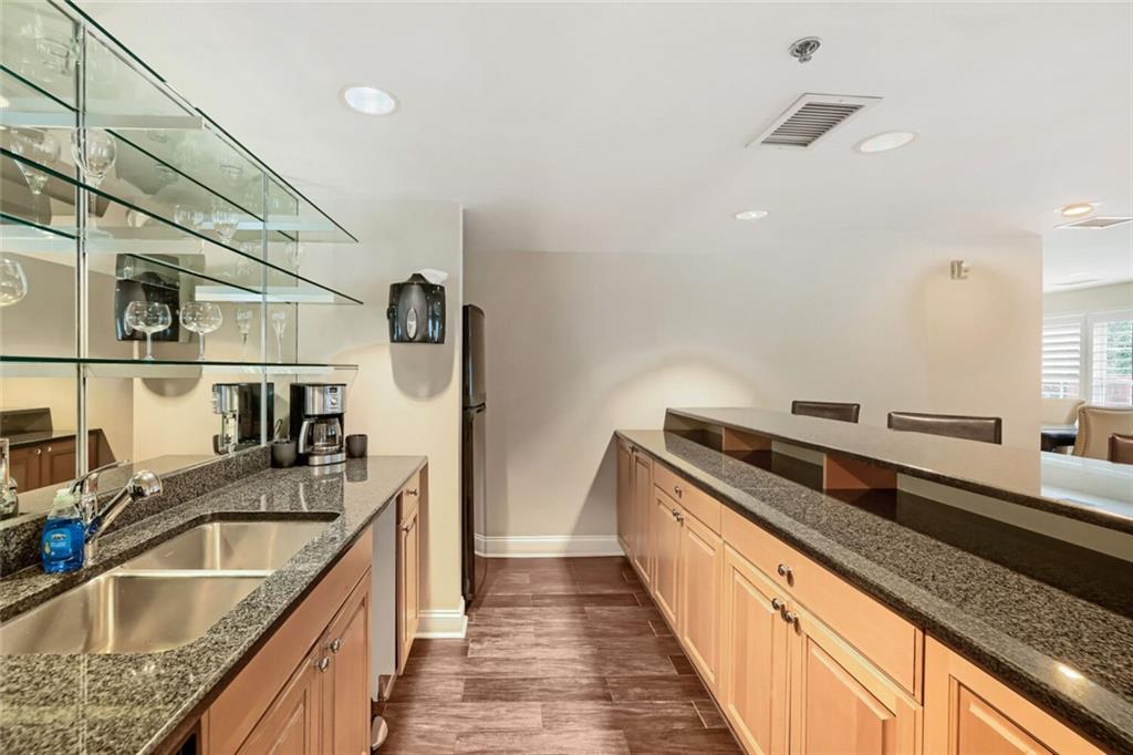 50 Biscayne Drive NW Unit 4103