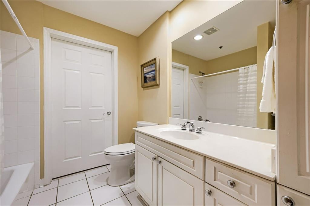 50 Biscayne Drive NW Unit 4103