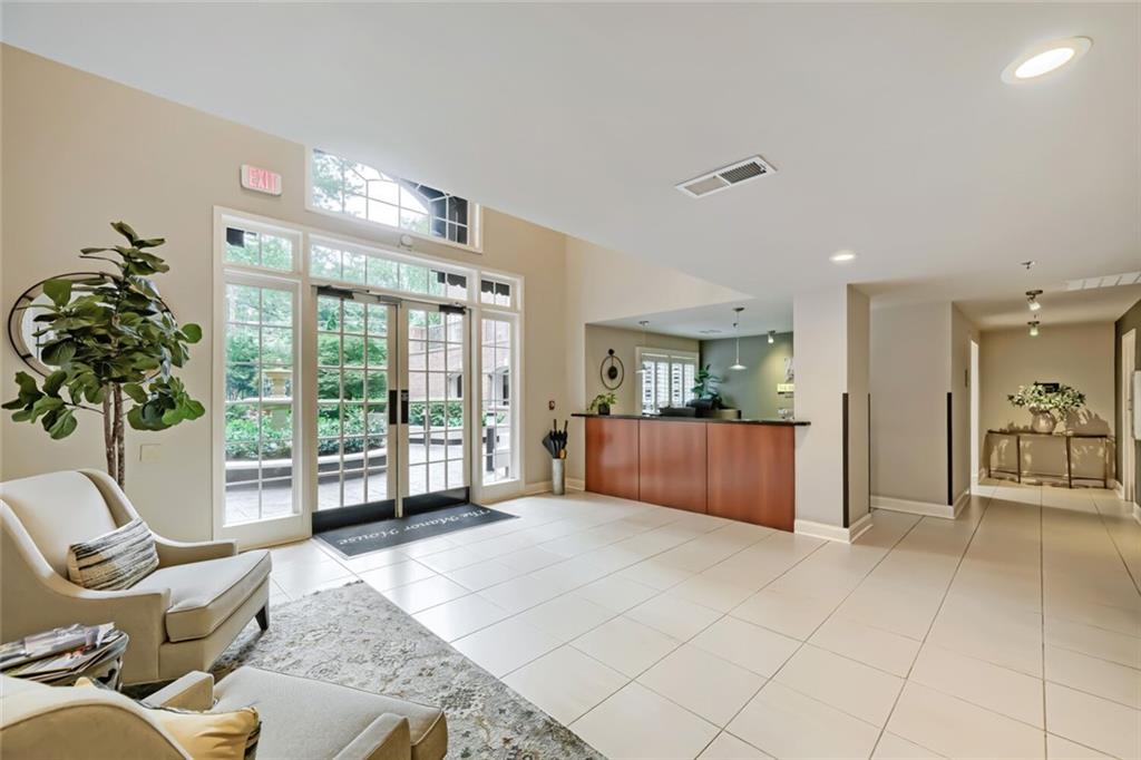50 Biscayne Drive NW Unit 4103