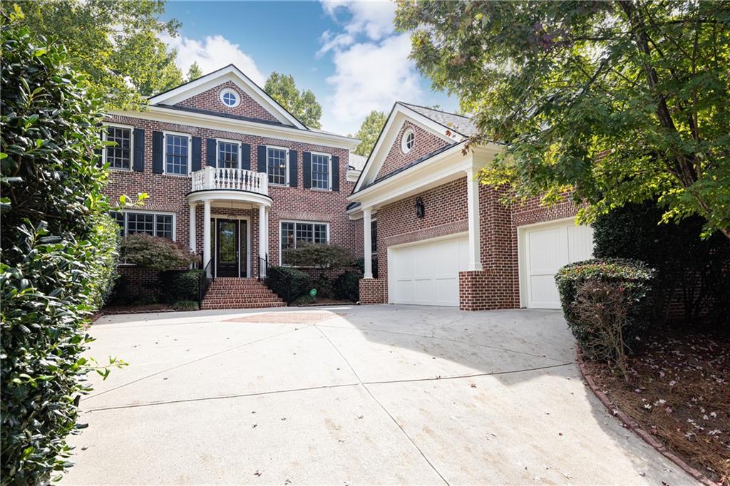 835 Glengate Place