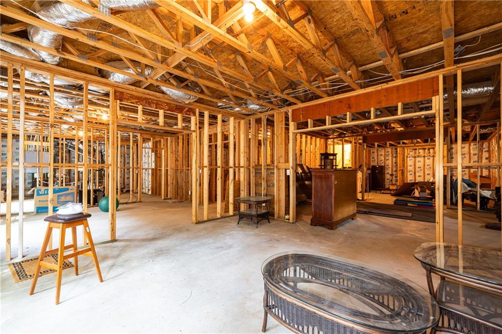835 Glengate Place