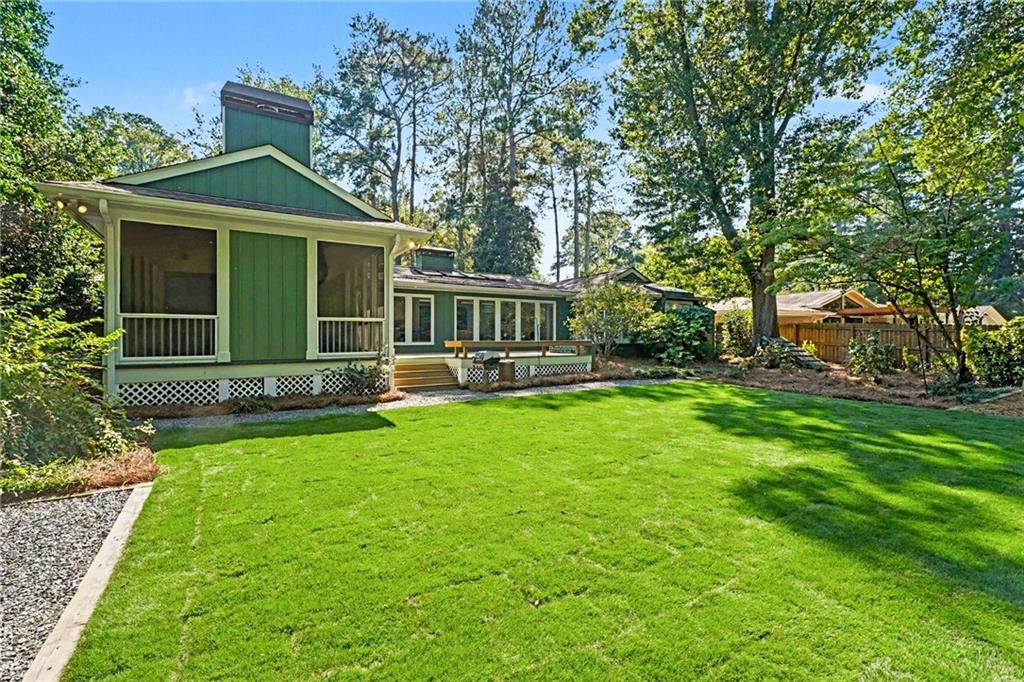841 Wesley Drive NW