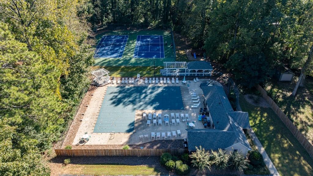 3201 Shadowood Lane