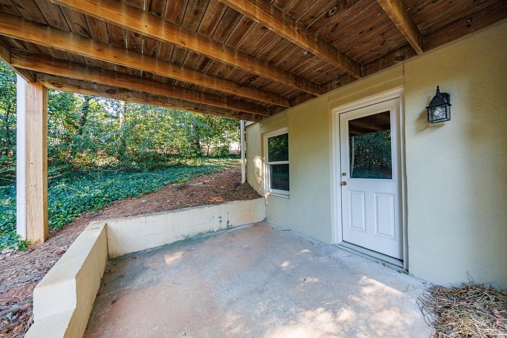 3201 Shadowood Lane
