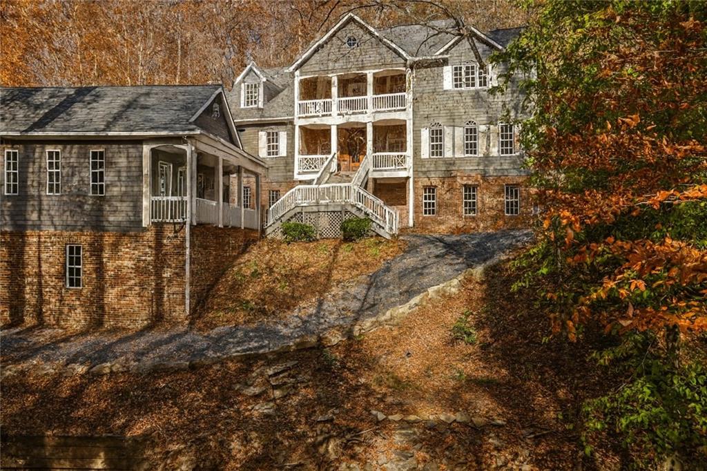 6370 River Chase Circle
