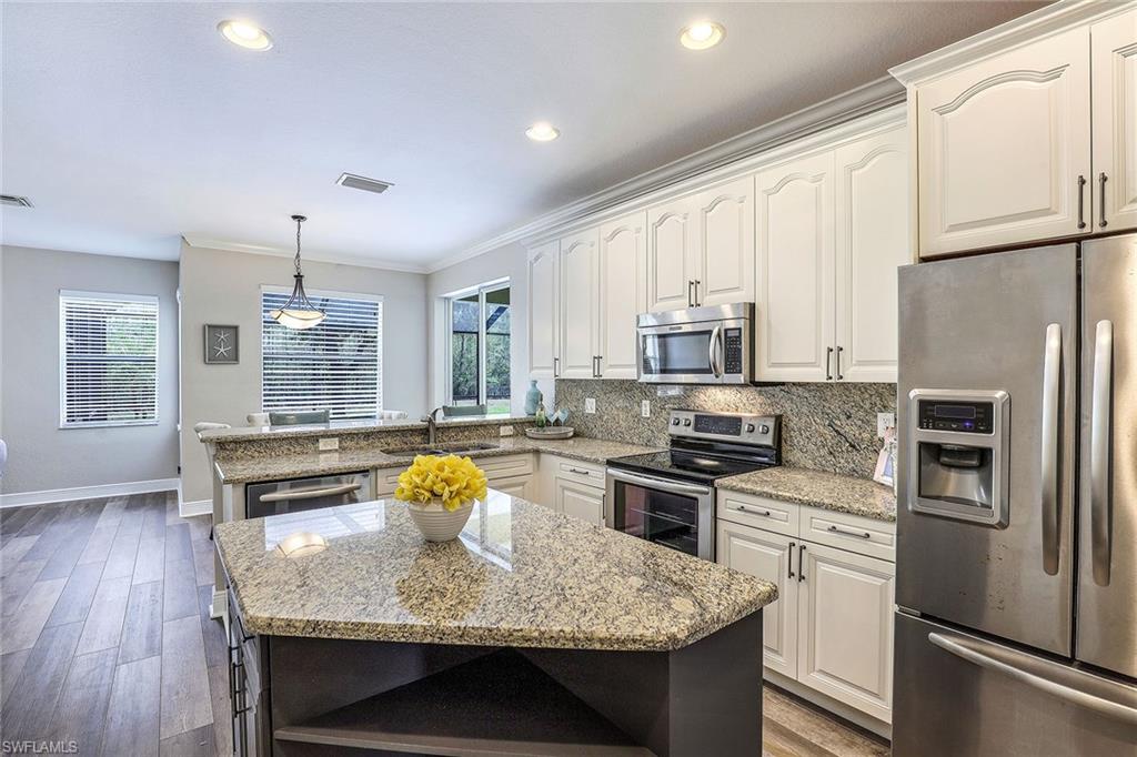 20661 Torre Del Lago ST