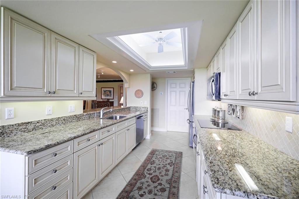 27173 Oakwood Lake DR