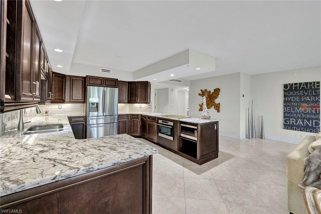 26910 Wedgewood DR # 305