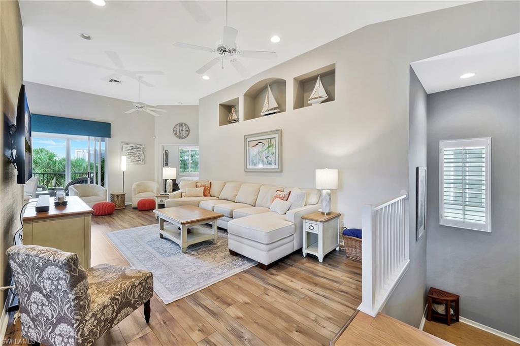 4112 Bayhead DR # 201