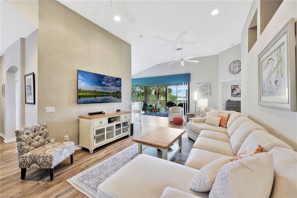 4112 Bayhead DR # 201