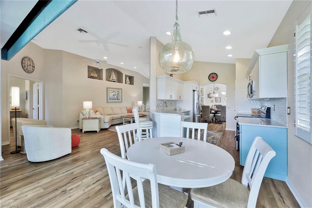 4112 Bayhead DR # 201