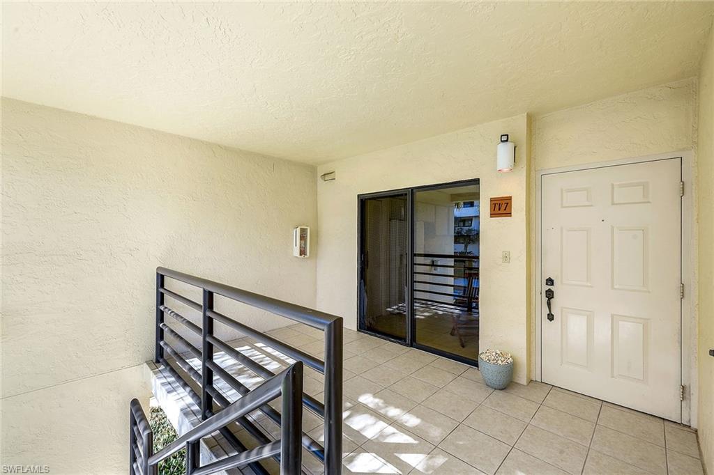 6320 Pelican Bay BLVD # 7 Unit: T-7